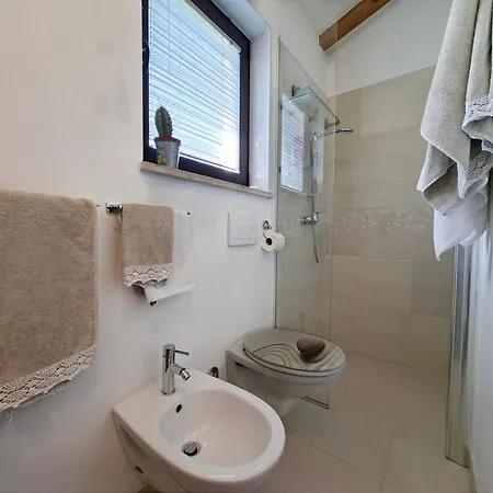 Casa Rosa Istria Ferienhaus Kucibreg